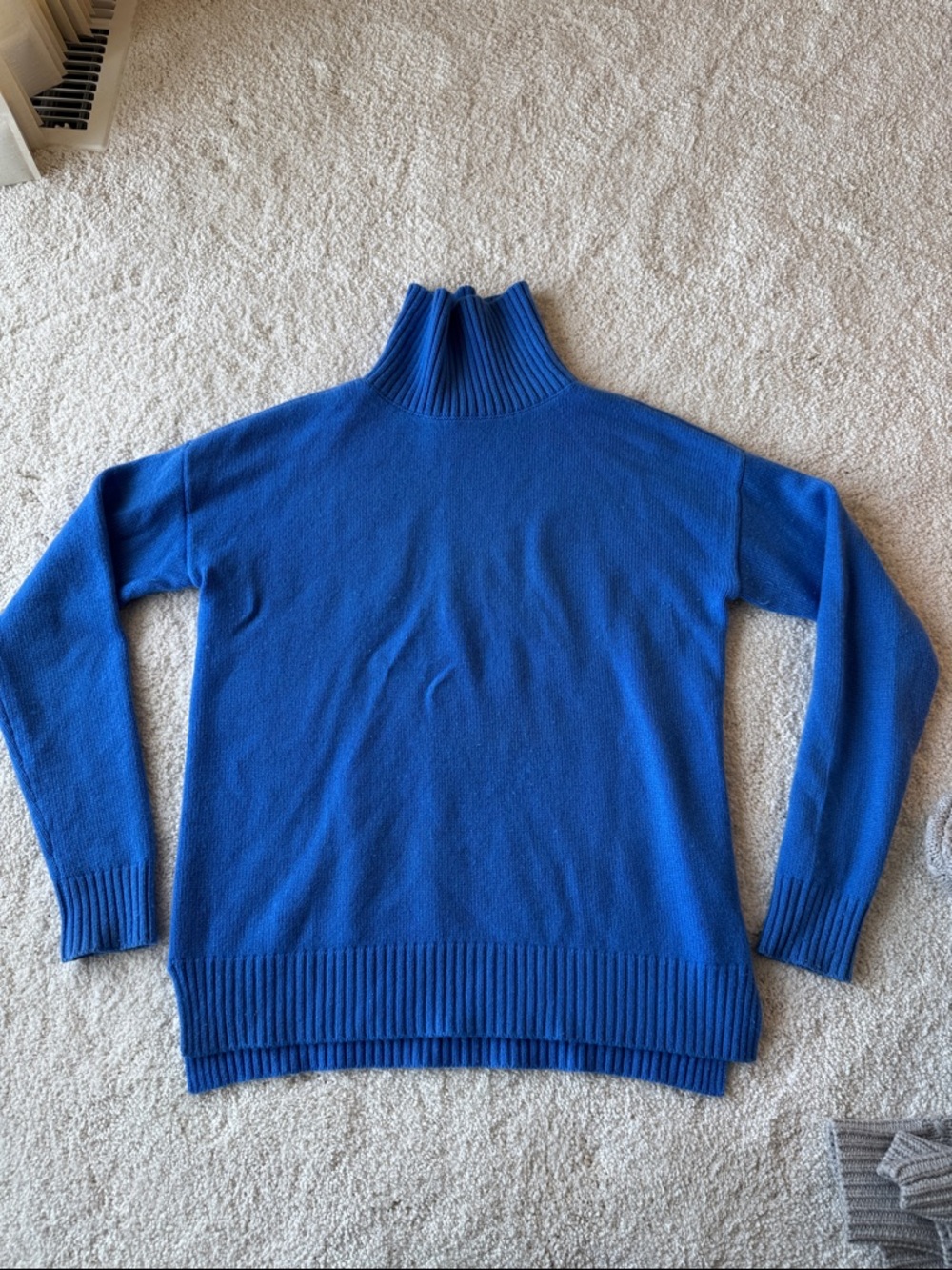 J. McLaughlin Bright Blue Cashmere Turtleneck Sweater